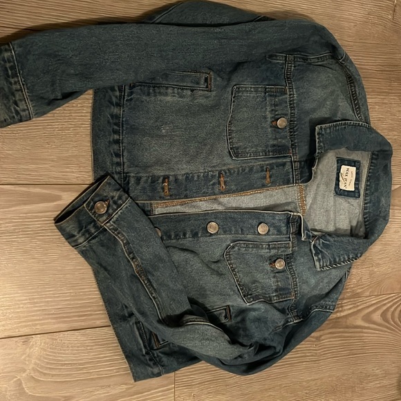 Woman’s Size Small Jean Jacket - Picture 1 of 2